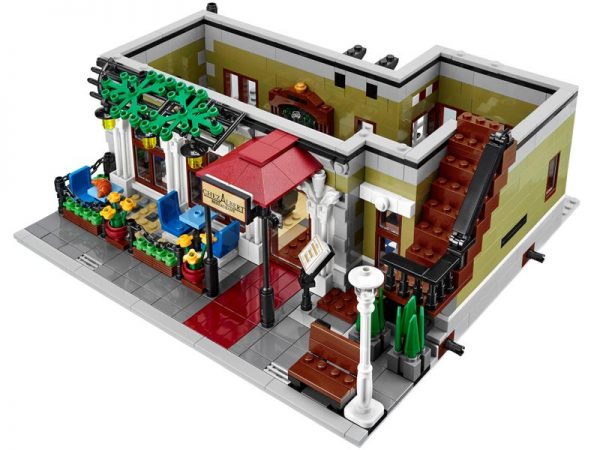 Parisian Restaurant - Image 2