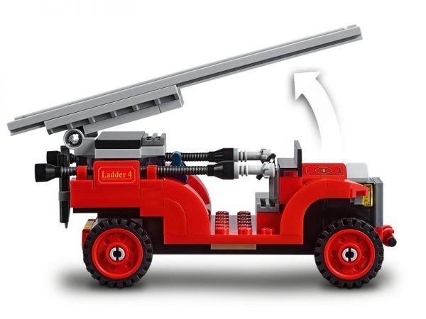 Winter Village Fire Station - Image 10
