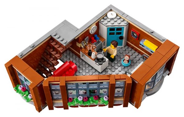 Corner Garage - Image 7