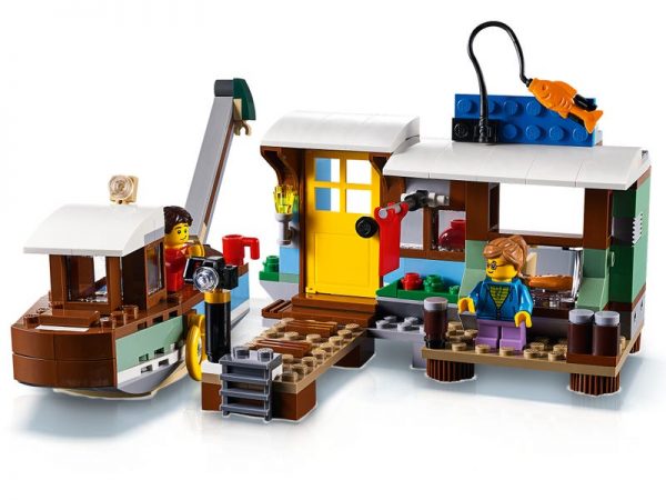 Riverside Houseboat - Image 9