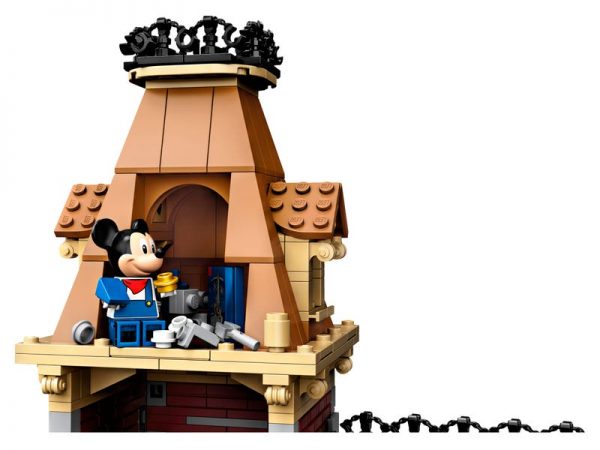 Disney Train and Station - Image 7