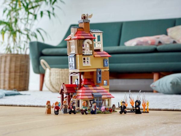 Attack on the Burrow - Image 12