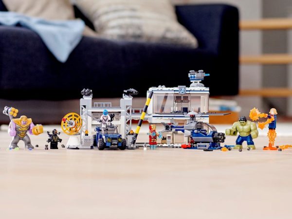 Avengers Compound Battle - Image 11